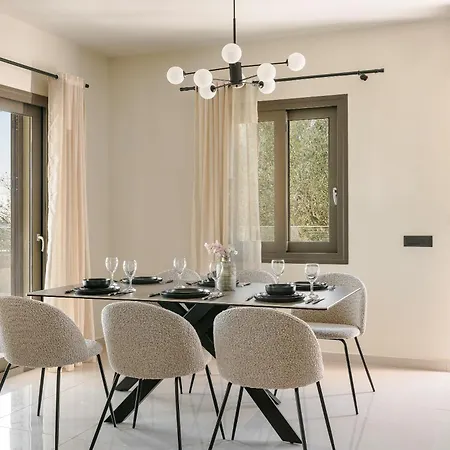 Palazzo Di Agathera Kefaloniaprivatevillas Vila Pesádha